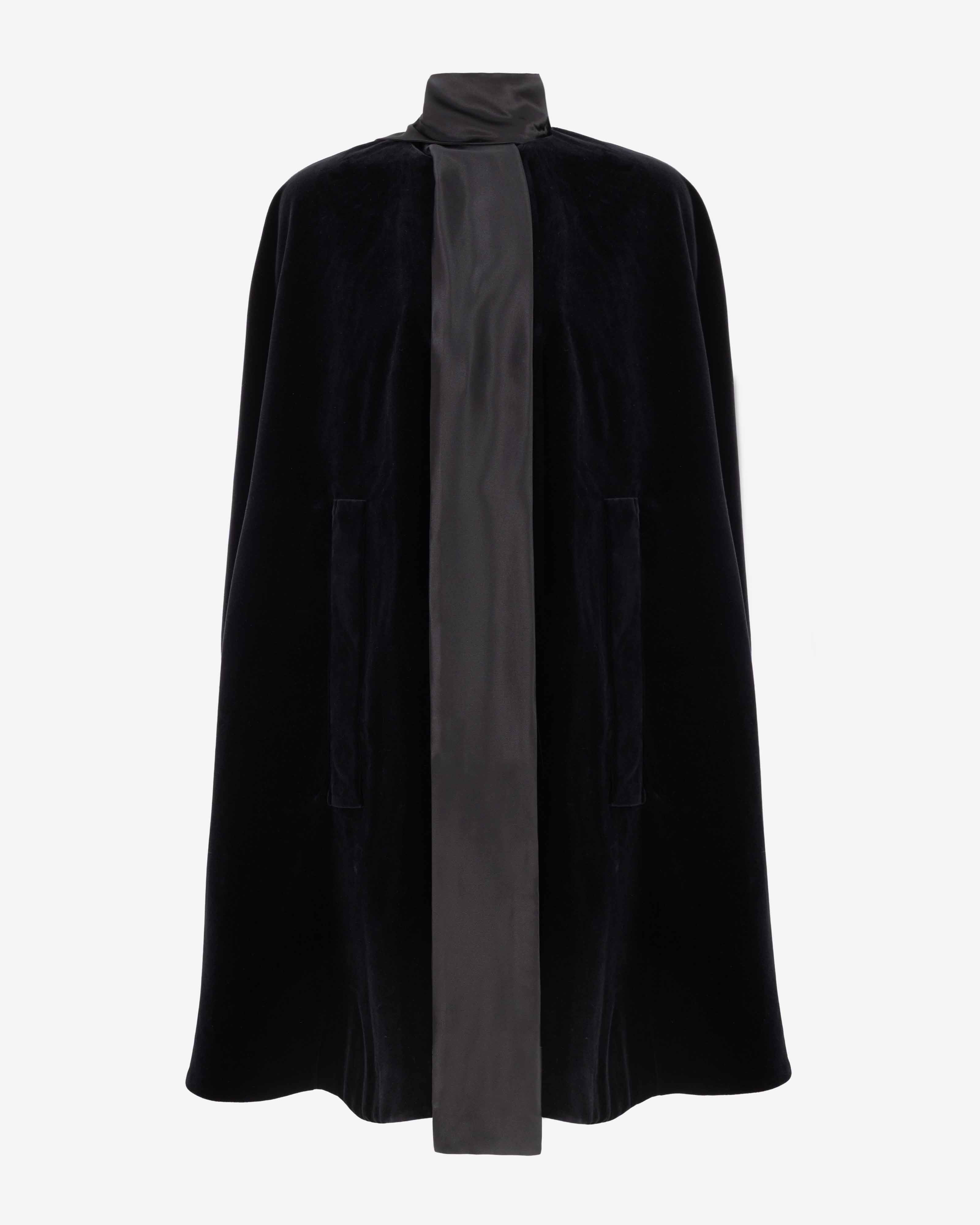 Contessa Cape